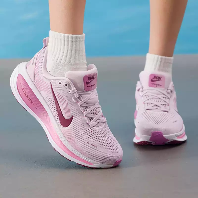 Lightweight Road Running Shoes - รองเท้าผู้หญิง Nike รุ่นดั้งเดิม น้ำหนักเบา ระบายอากาศได้ดี เหมาะสำหรับการออกกำลังกาย