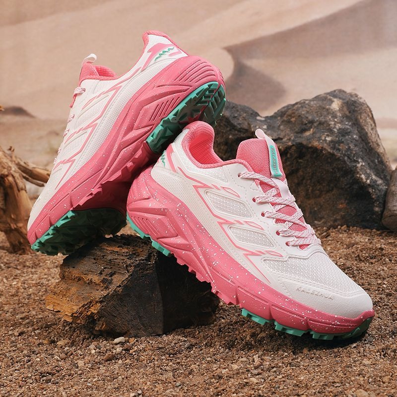 Anti Slip Trail Running Sneakers - รองเท้าวิ่งและเดินรุ่นใหม่ปี 2026 รองเท้ากันลื่นสำหรับผู้ชายและผู้หญิง รองเท้ากีฬากลางแจ้ง รองเท้าวิ่งที่สวมใส่สบายสำหรับผู้ชาย