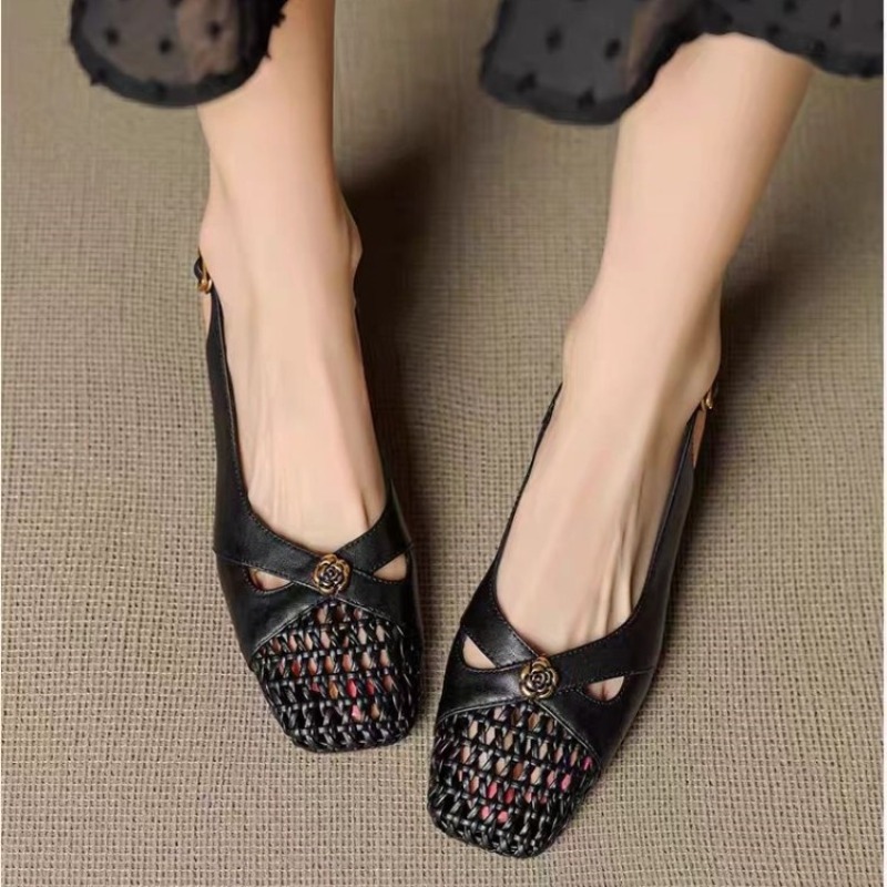 รองเท้าส้นเตารีดแบบปิดหัวสไตล์ - Sandals บทวิจารณ์และราคา