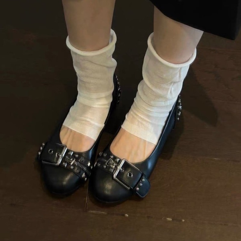 รองเท้าส้นเตี้ยหัวกลมแบบมีสายร - Boots บทวิจารณ์และราคา
